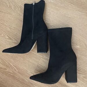 Marc Fisher Larry Pointed Toe Ankle Boot
